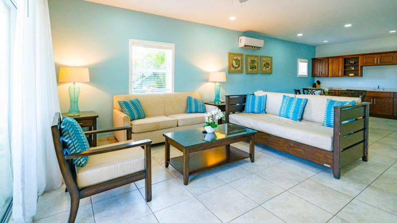 Verandah 032024-695-b